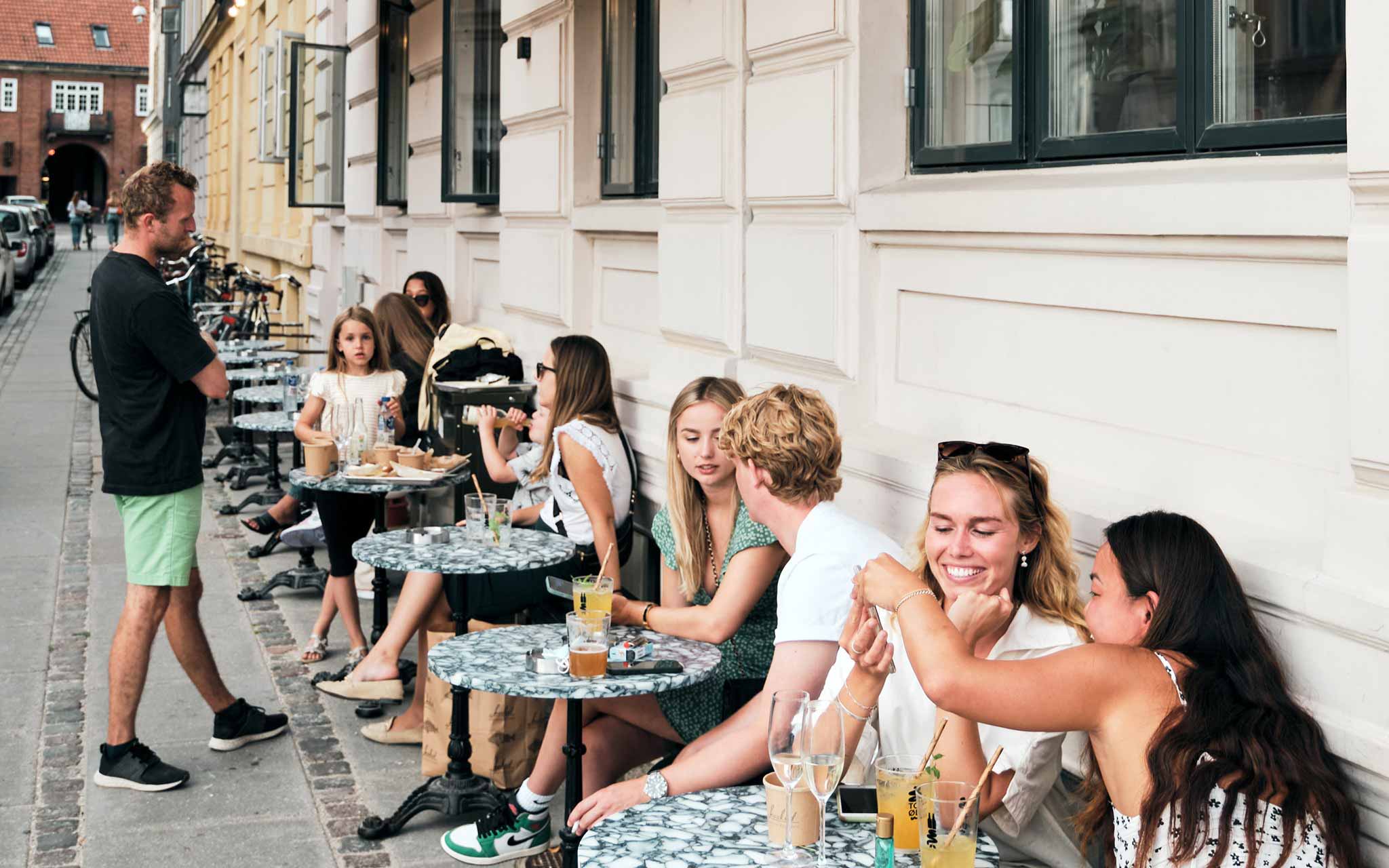Hooked er en afslappet restaurant i København hooked nydes udenfor