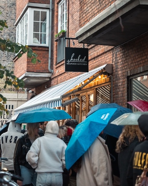 Gäste vor dem Hooked Østerbro